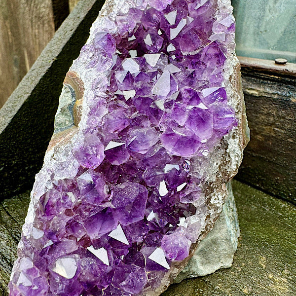 Amethist Geode Ruw Uruguay Nr3 kristallen