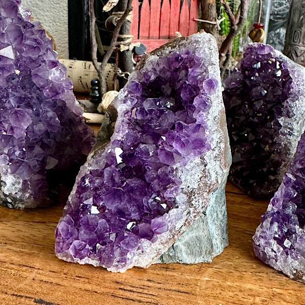 Amethist Geode Ruw Uruguay Nr3 kristallen