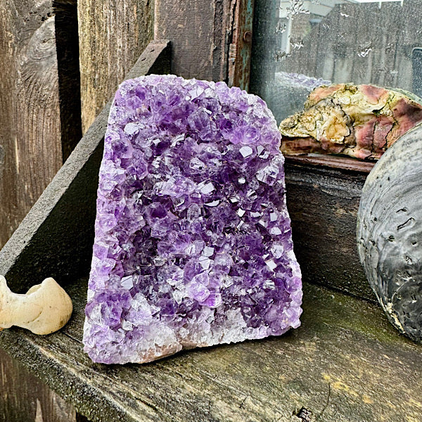 Amethist Geode Ruw Uruguay Nr4 kristallen