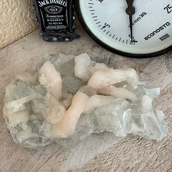 Apofyliet met Stilbiet gekristalliseerd India groen roze