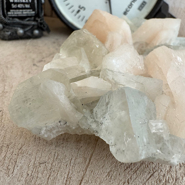 Apofyliet met Stilbiet gekristalliseerd India groen roze