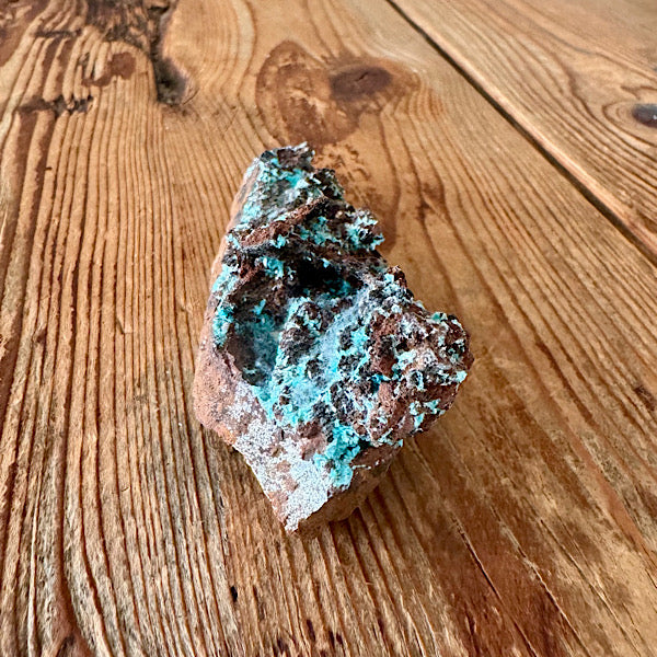 Aurichalciet mineraal groen blauw kristallen