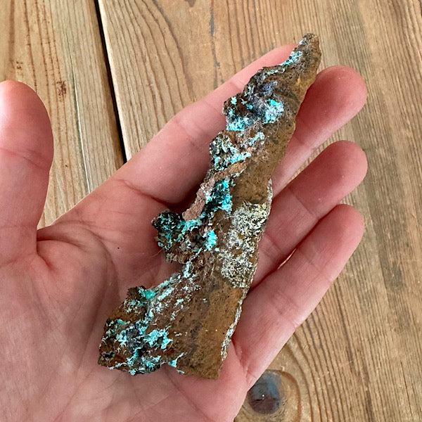 Aurichalciet mineraal kristallen groen blauw