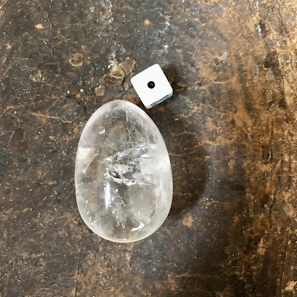 BergKristal Gepolijst Ei nr1 mineralen