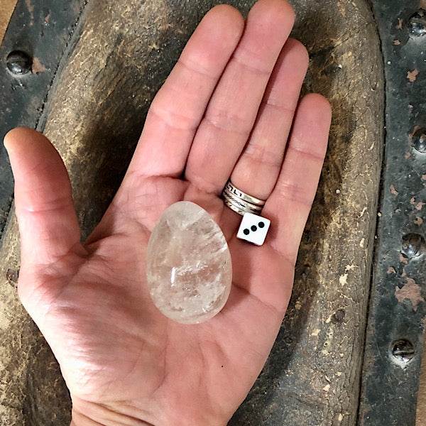 BergKristal Gepolijst Ei nr3 mineralen