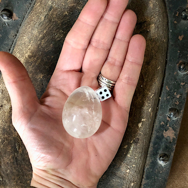 BergKristal Gepolijst Ei nr4 mineralen