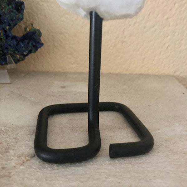 BergKristal Ruw Stuk op Standaard nr1 mineralen kunst