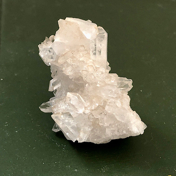 Cluster BergKristal Klein nr2 Brazilië kristallen mineralen punten