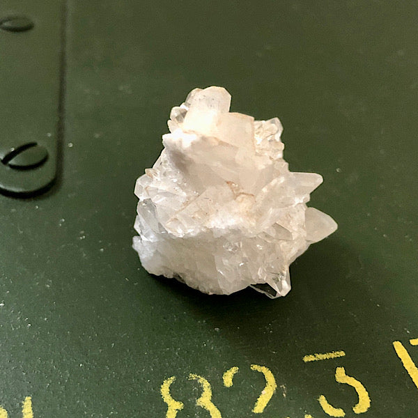 BergKristal ruw Clustertje Brazilië kristallen mineralen punten