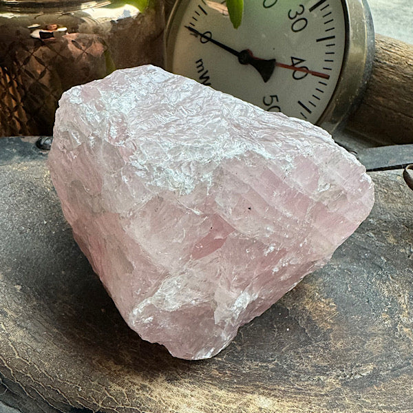 Brok RozeKwarts Ruw Nr2 rozenkwarts groot edelstenenmineralenwinkel nieuwegein