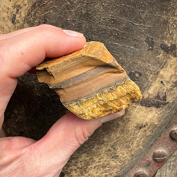 Brokje TijgerOog Ruw C Brazilië kattenoog effect