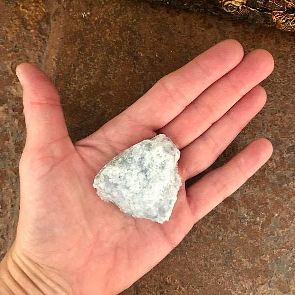 Celestien Ruw Stukje nr5 engelensteen blauwe kristallen edelstenen mineralen winkel