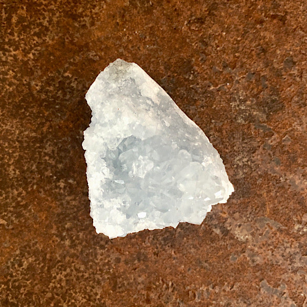 Celestien Ruw Stukje nr5 engelensteen blauwe kristallen edelstenen mineralen winkel