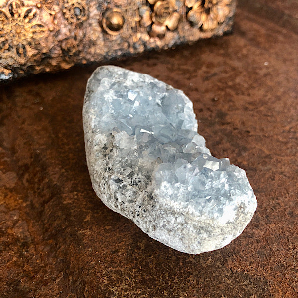 Celestien Ruw Stukje nr6 engelensteen blauwe kristallen edelstenen mineralen winkel