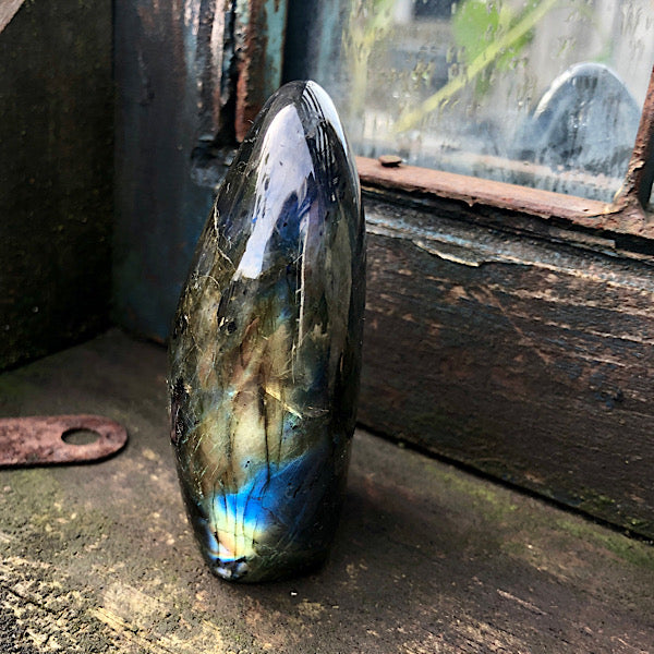 Labradoriet Mini Sculptuur Gepolijst nr1 mineralen kristallen bescherming