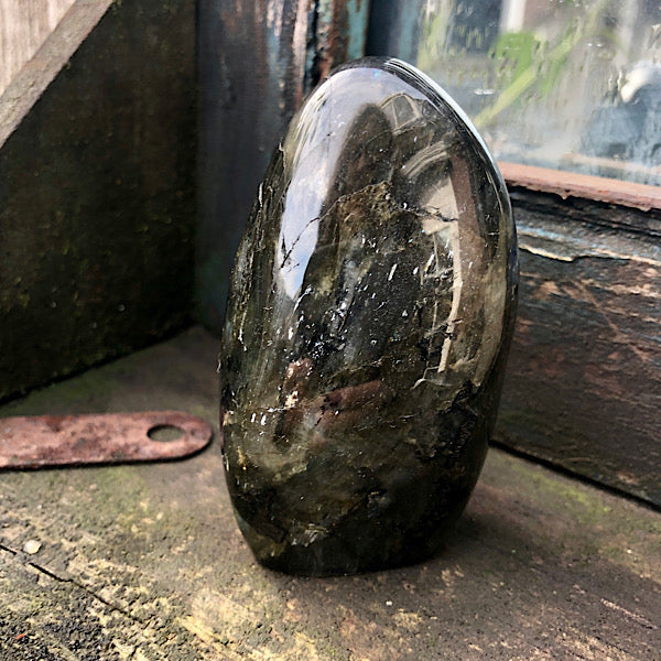 Labradoriet Mini Sculptuur Gepolijst nr1 mineralen kristallen bescherming