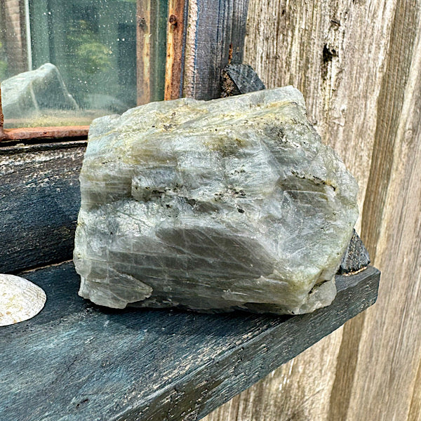 Labradoriet plak schijf sculptuur ruw en gepolijst nr1 edelstenenmineralenwinkel