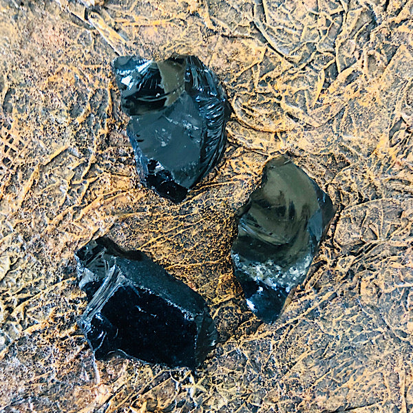 Obsidiaan Zwart Sneeuwvlok brokjes ruw edelstenen mineralen winkel vulkaan glas