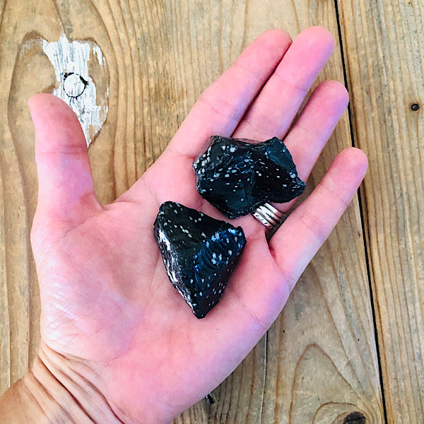 Obsidiaan Zwart Sneeuwvlok brokjes ruw edelstenen mineralen winkel vulkaan glas