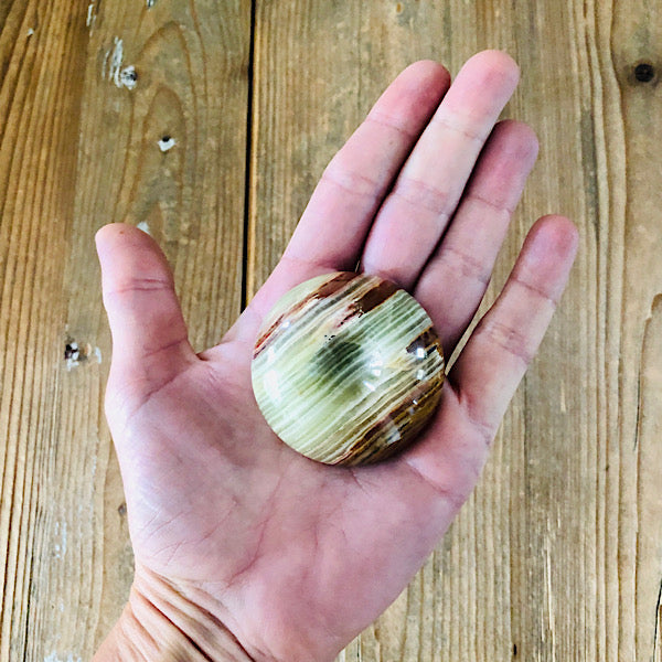 Onyx Marmer of Aragoniet Calciet Bolvoetje mineralen kristallen edelstenen bol ei