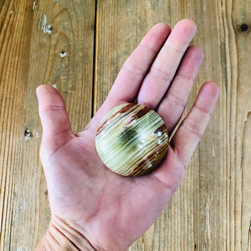 Onyx Marmer of Aragoniet Calciet Bolvoetje mineralen kristallen edelstenen bol ei