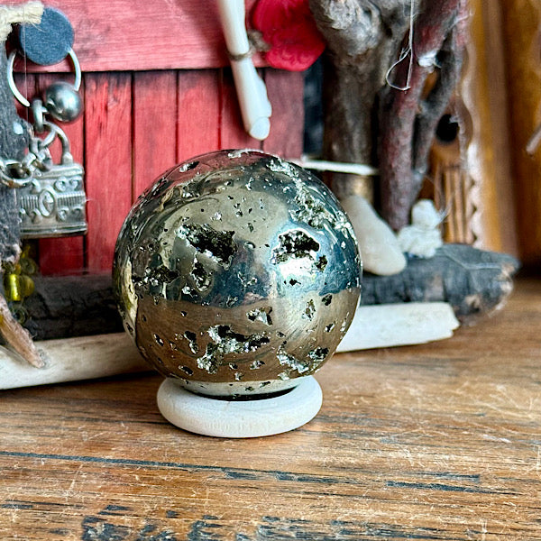 Pyriet ruw bol peru edelstenenmineralenwinekel