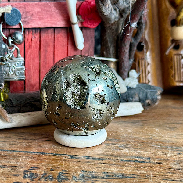 Pyriet ruw bol peru edelstenenmineralenwinekel