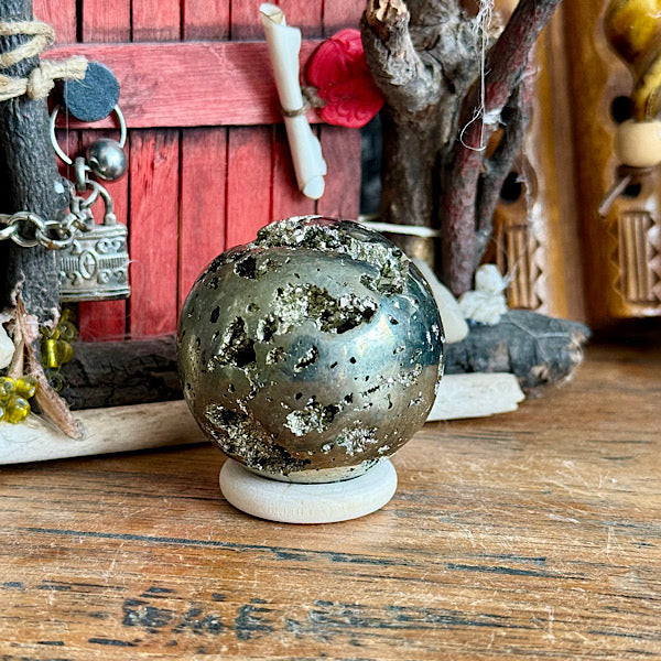 Pyriet ruw bol peru edelstenenmineralenwinekel