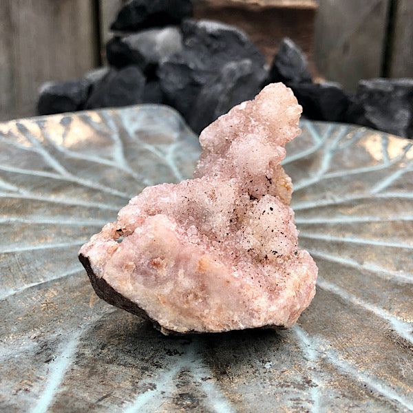 Roze Amethist Brazilië stukje nr4 ruw kwarts hematiet mineralen