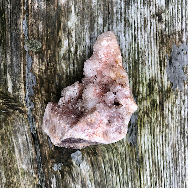 Roze Amethist Brazilië stukje nr4 ruw kwarts hematiet mineralen