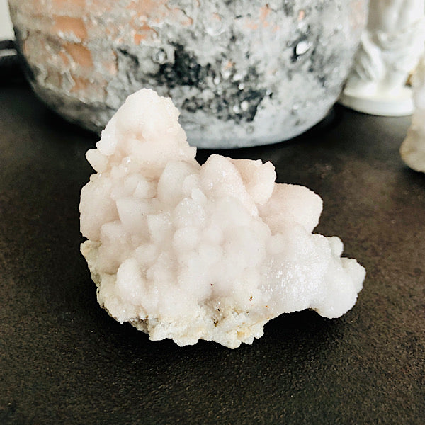 RozenKwarts of RozeKwarts Gekristalliseerd Ruw Stukje Nr2 mineralen