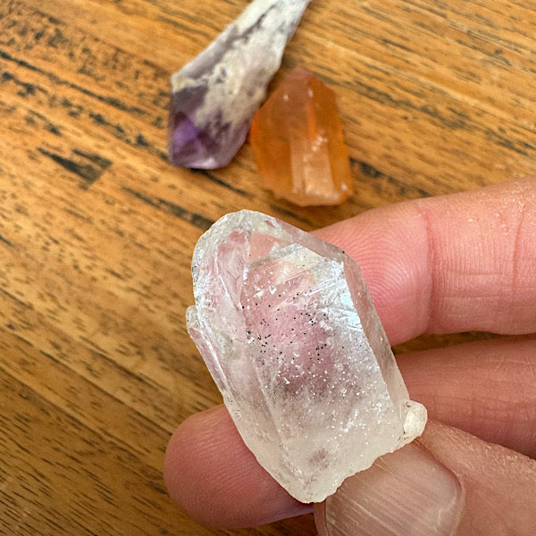 Setje Kwarts Ruwe Punt Kleine Tangerine Bergkristal Amethist edelstenenmineralenwinkel