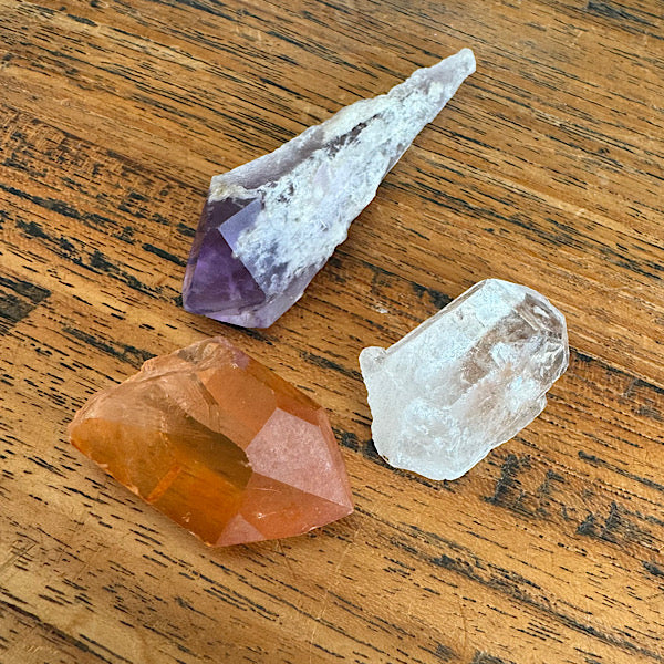 Setje Kwarts Ruwe Punt Kleine Tangerine Bergkristal Amethist edelstenenmineralenwinkel