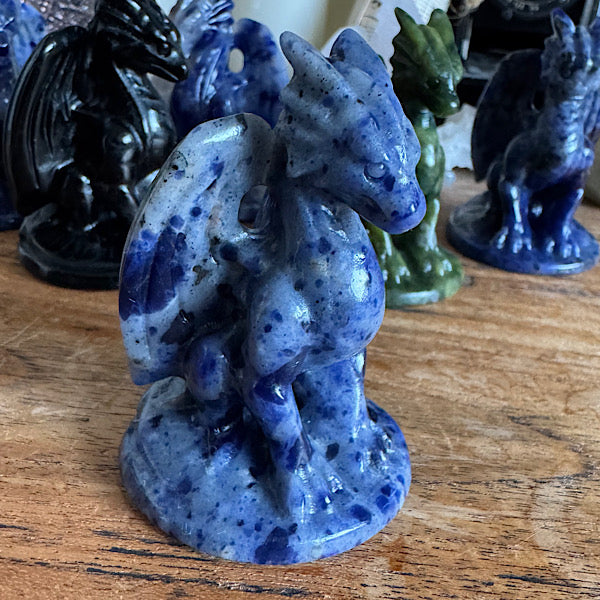 sodaliet draken beeldje gepolijst C