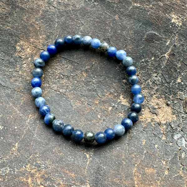 Sodaliet kralen armband kind 1