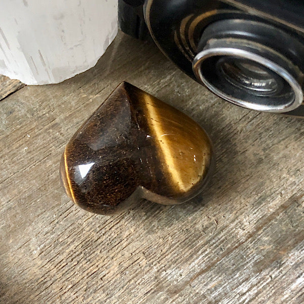 Tijgeroog Puffy Hart hartje nr3 mineralen