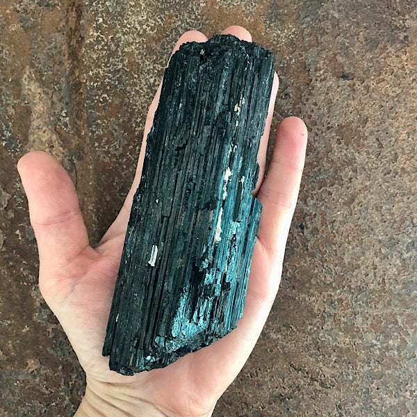 Toermalijn of Schörl Ruw Stuk nr3 zwart mineralen kristallen