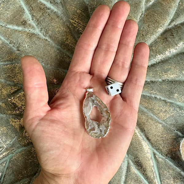 Hanger Agaat met kristalletjes