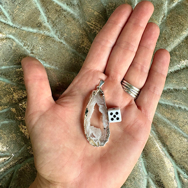 agaat kristallen hanger sieraad ketting edelstenen mineralen winkel