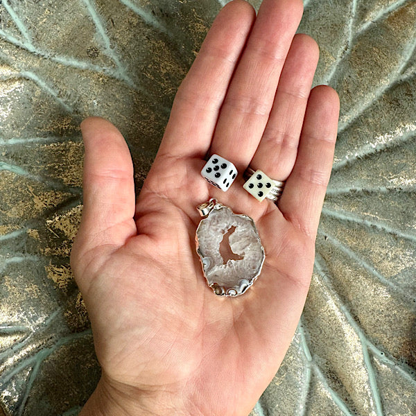 agaat kristallen hanger sieraad ketting edelstenen mineralen winkel