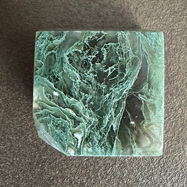 agaat mos kubus b gepolijst kristallen