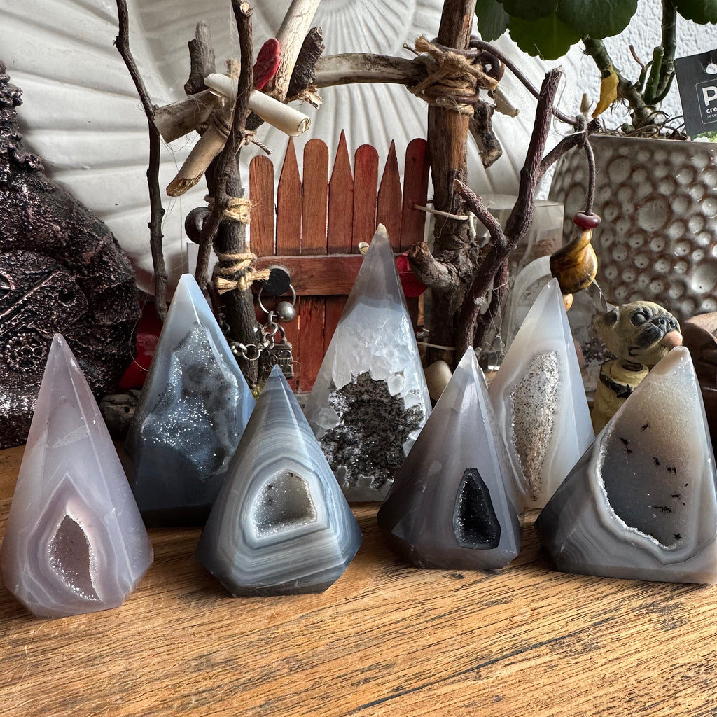 agaat druzy obelisken punt gepolijst 7 items
