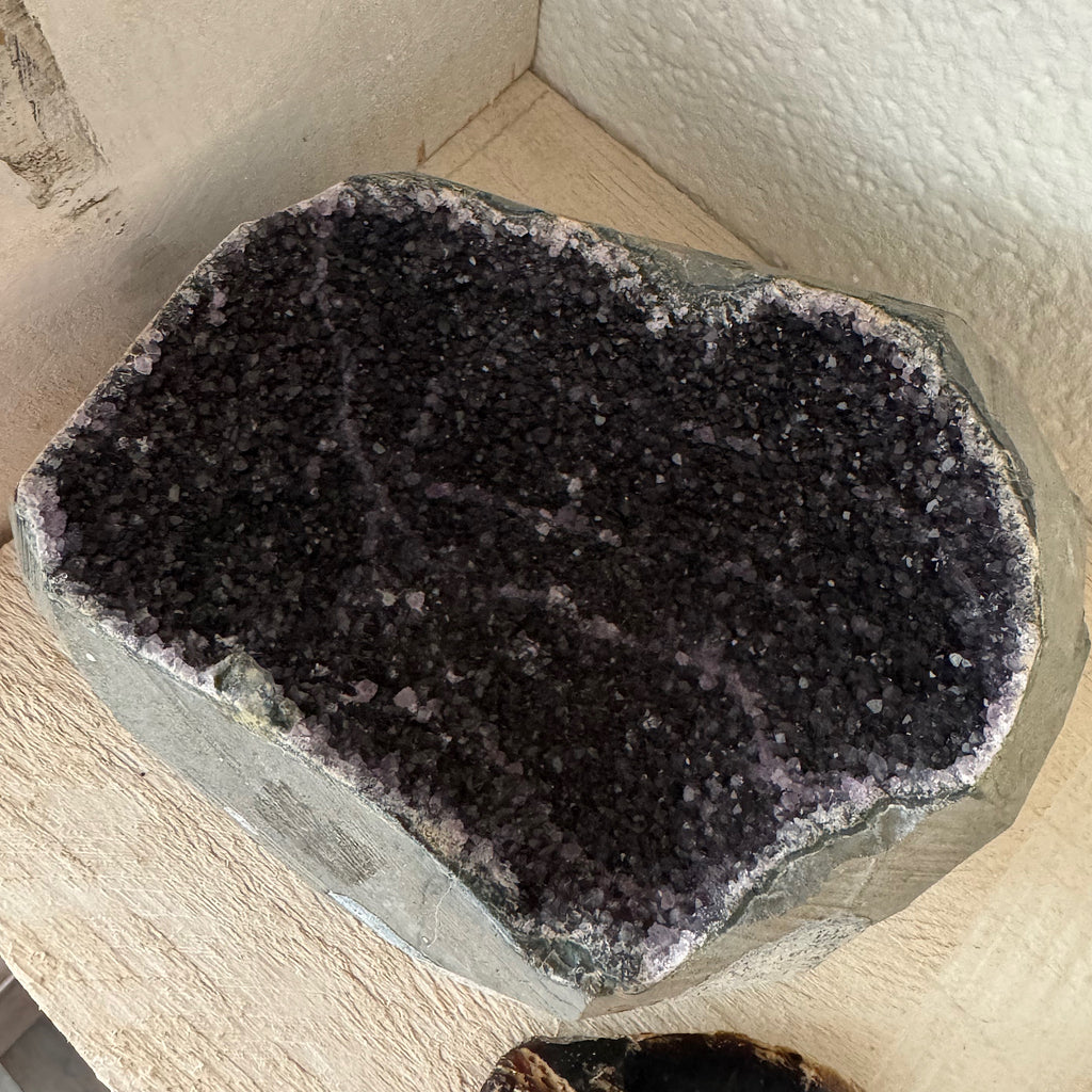 boven af gezien amethist uruguay geode cluster nr7