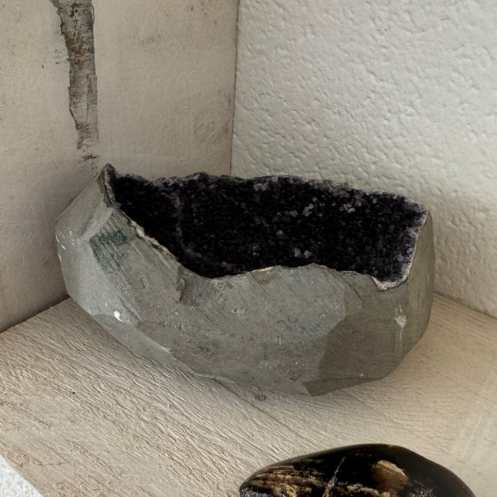 zijzicht amethist uruguay geode cluster nr7