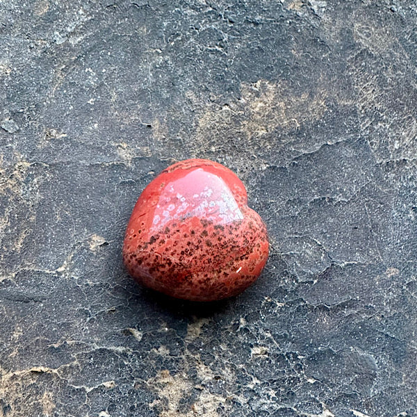 Jaspis breccie rood hart gepolijst