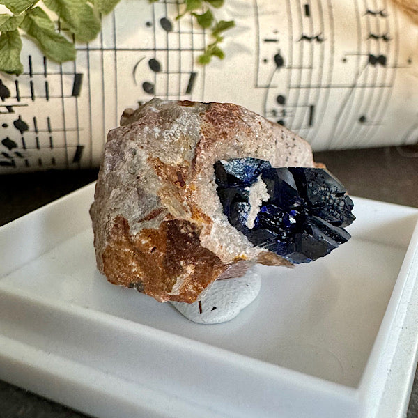 azuriet moedergesteente gekristalliseerd nr1 edelstenenmineralenwinkel