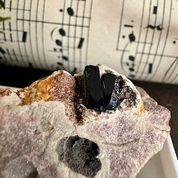 azuriet moedergesteente gekristalliseerd nr3 edelstenenmineralenwinkel