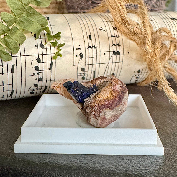 azuriet moedergesteente ruw gekristalliseerd blauw nr2 edelstenenmineralenwinkel