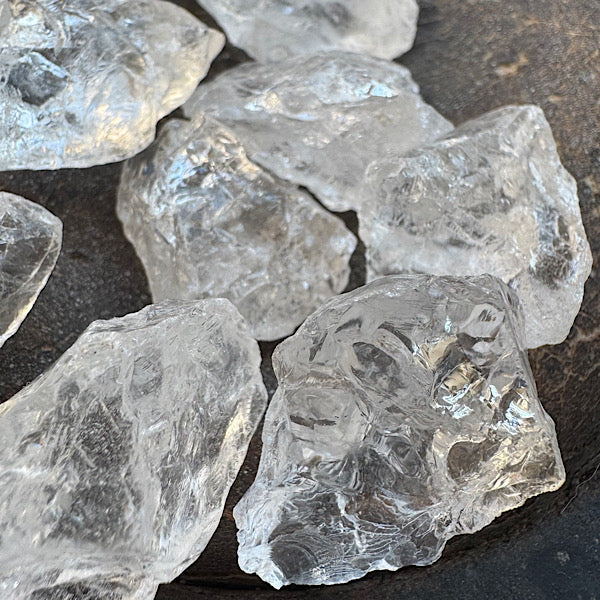 bergkristal brokje klein ruw