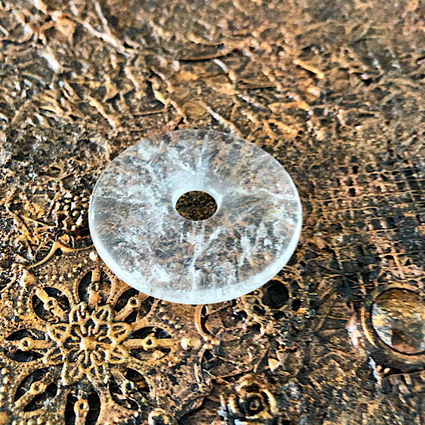 bergkristal donut gepolijst helder krachtig energie healers